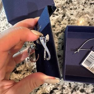 Swarovski 5582807 Twist Hoop Blue Earrings